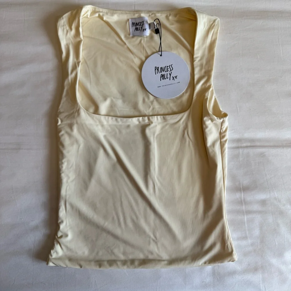 NWT Princess Polly Cream Tank Top - Picture 1 of 3
